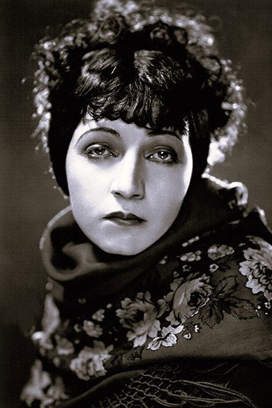 Ruth Royce as Lizette in Man Trackers