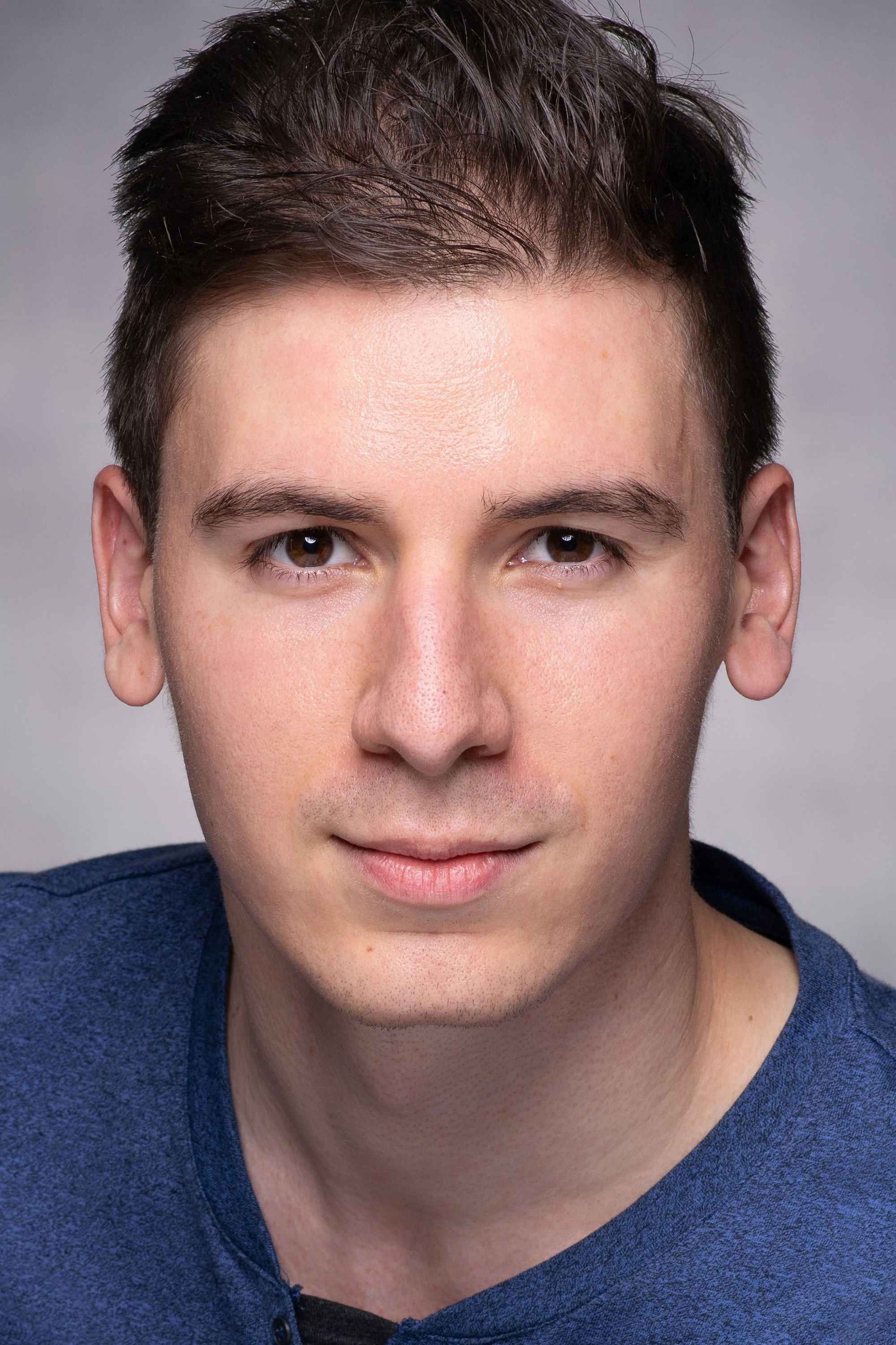 Stephen G. Schwartz as Alec in Fighting Chance