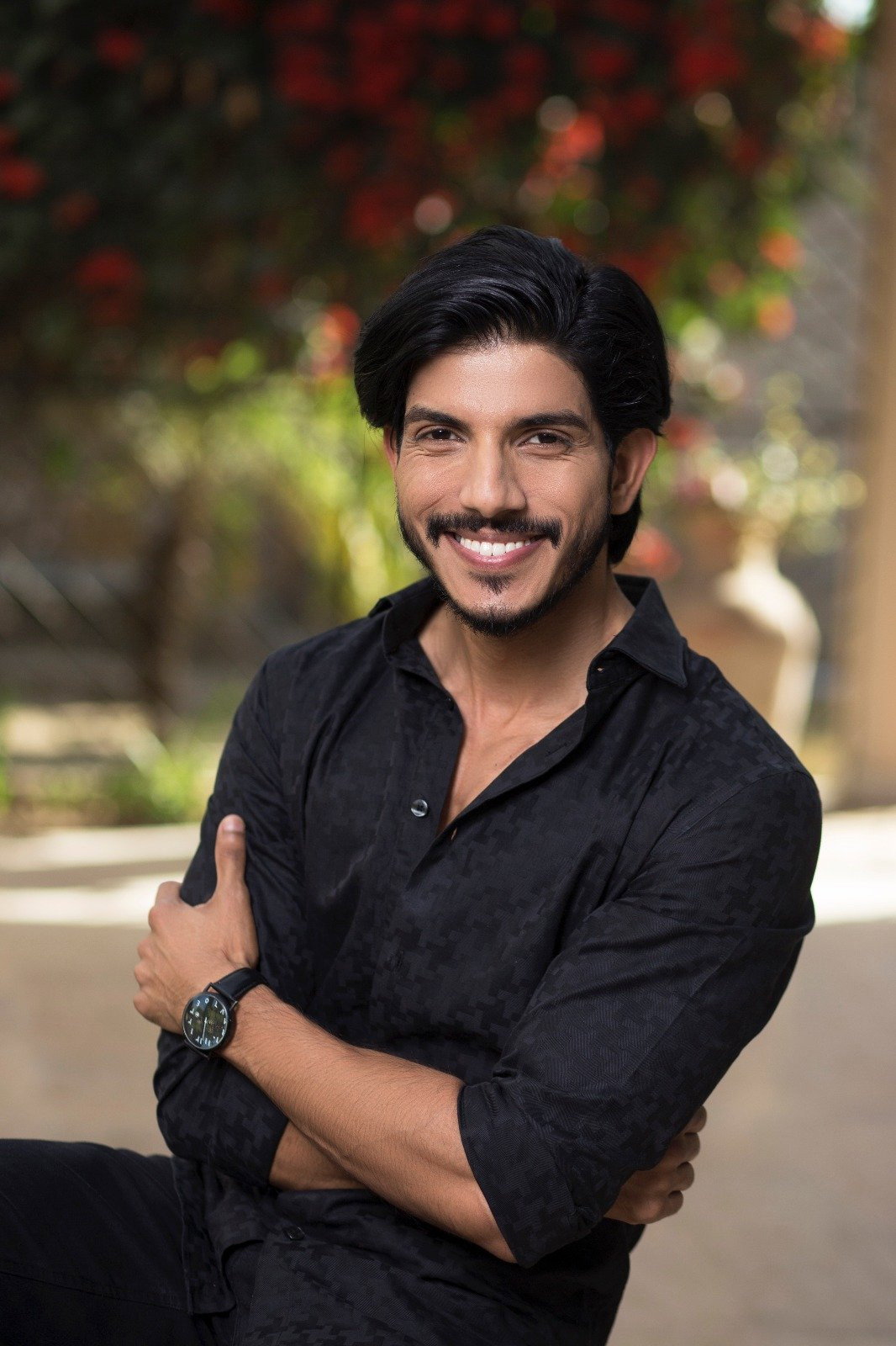 محسن عباس حیدر as Dj & Co Host in Mazaaq Raat