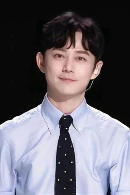 何炅 as Self in Game of Cubes: The New Utopia
