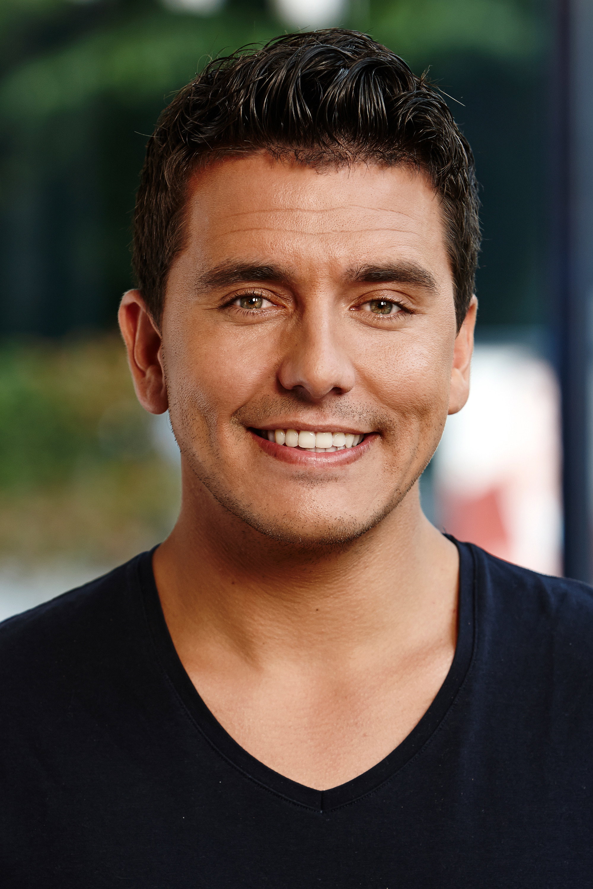 Jan Smit as Self in Volendam, een dorp in de Eredivisie