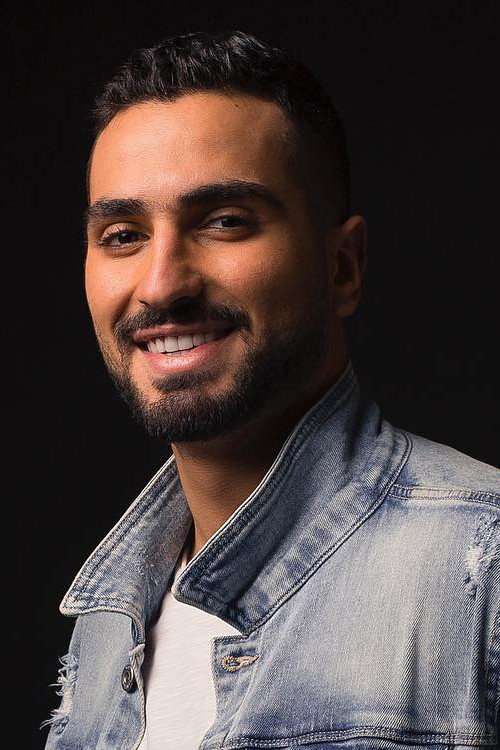 Mohamed Al Sharnuby as Yahya in Faten Amal Harby