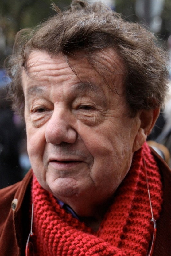 Marcel Maréchal as Le père de Fanfan in Fanfan