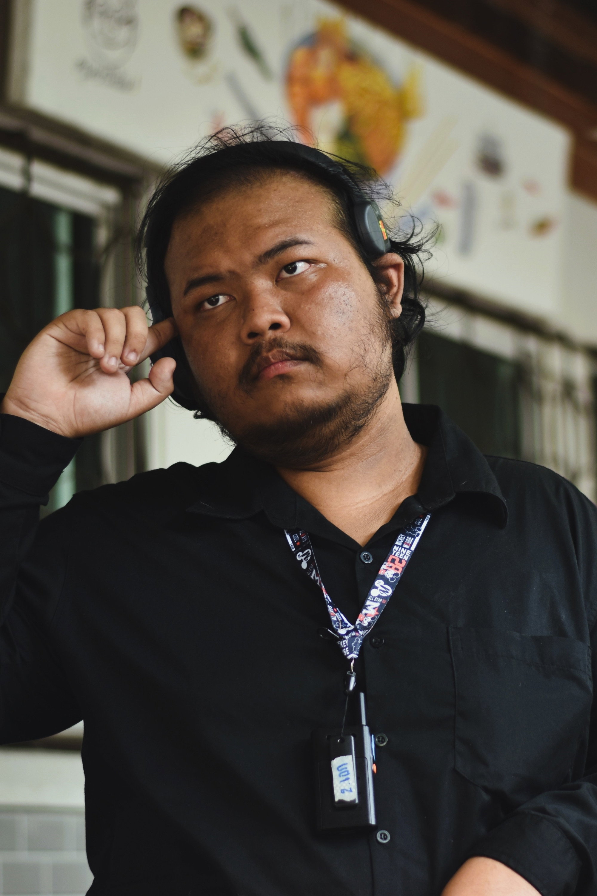 Akemunin Chantasirirat as Director from Darkweb (V.O.) in Take A Rec