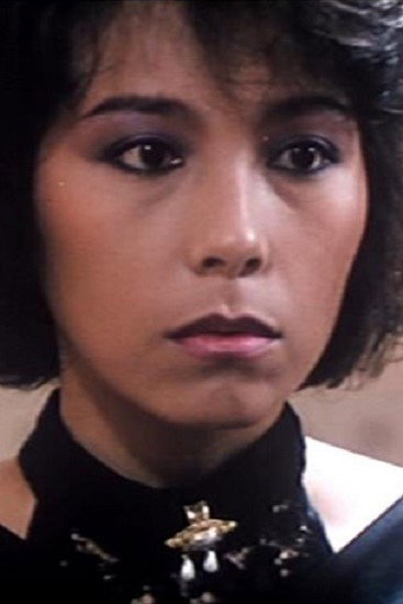 Hsu Shu-Yuan as Sophie in Lake Sprite