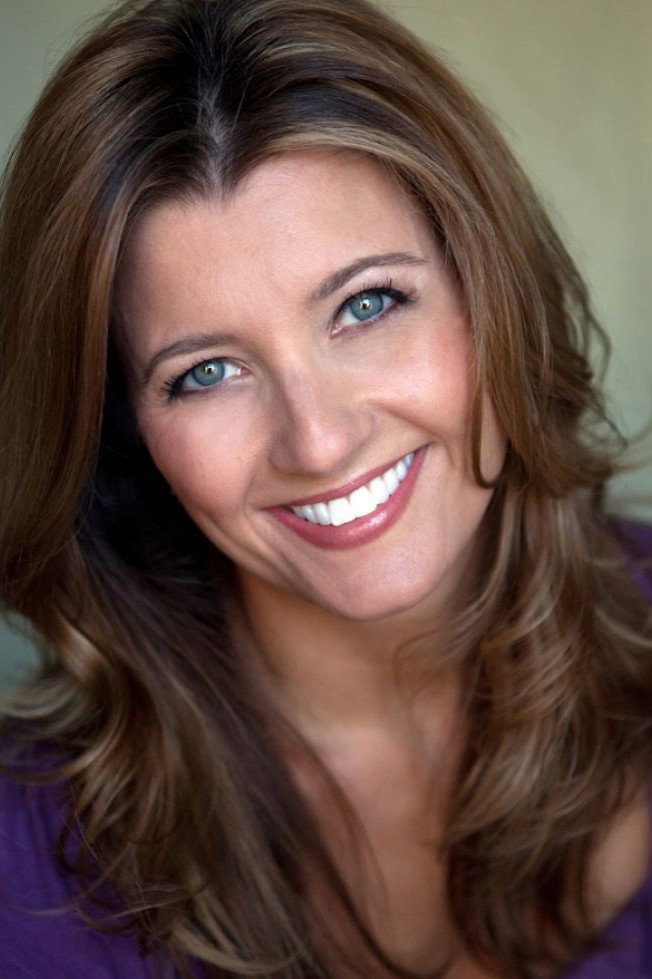 Heidi Fielek as Paige Summers in Dracano