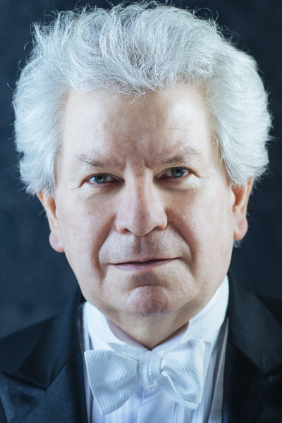 Jiří Bělohlávek as Self – Conductor in Jakub Jan Ryba – Česká mše vánoční „Hej, mistře!“