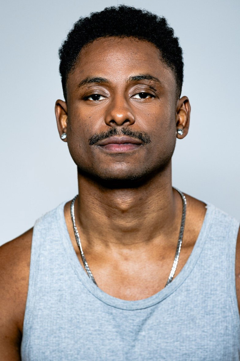 Felipe Oládélè as Divino in ROTA 66: The Killer Unit