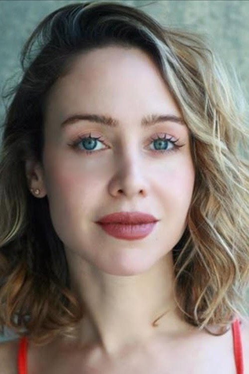 Mimi Michaels as Sara Maguire in 30 Days of Night: Dust to Dust