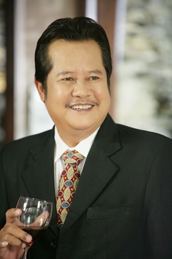 Thanh Nam as ông Bé in Sweet 20