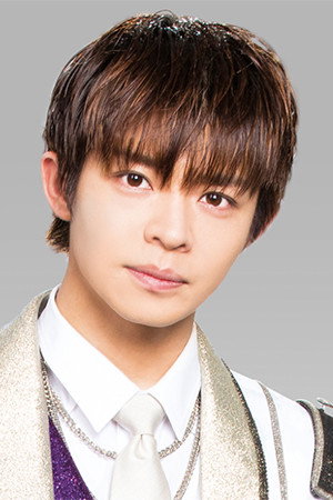 岸優太 as Kazi Yusuke in The Black Devil and the White Prince