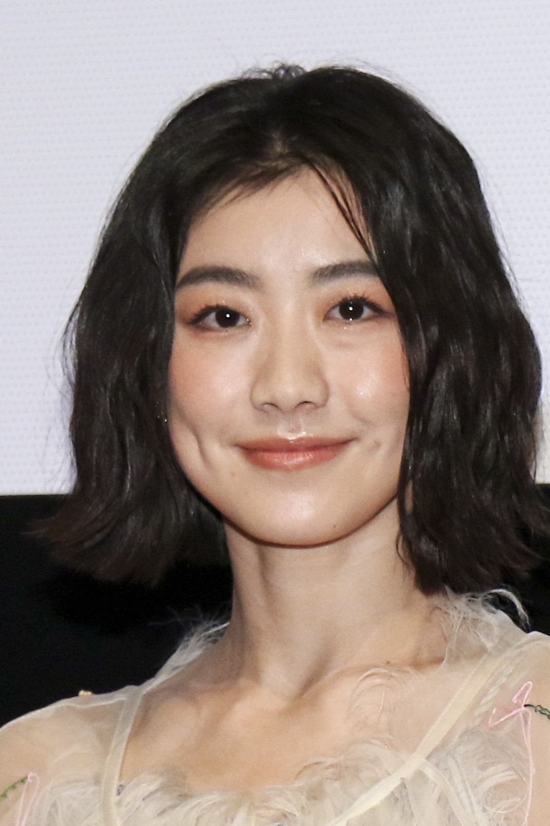 翁嘉薇 as Jade Liu in Wrath of Desire