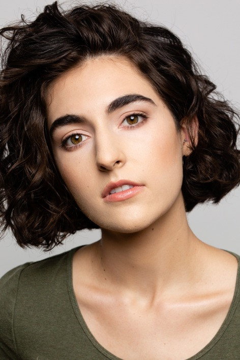 Alexis Safoyan as Grocery Cashier in Gwendolyn Green