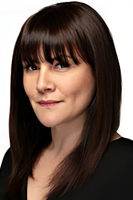 Seda Fettahoğlu as Zeliş Portakal (voice) in Pembe ve Mavi