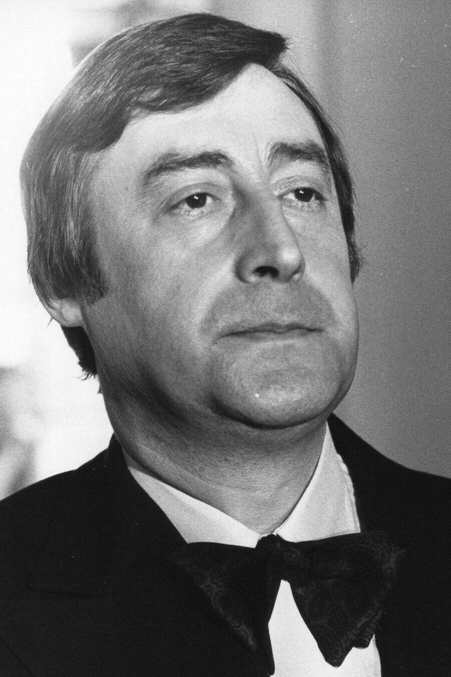 Guy Grosso as Gaston Tricard in Le Gendarme à New-York