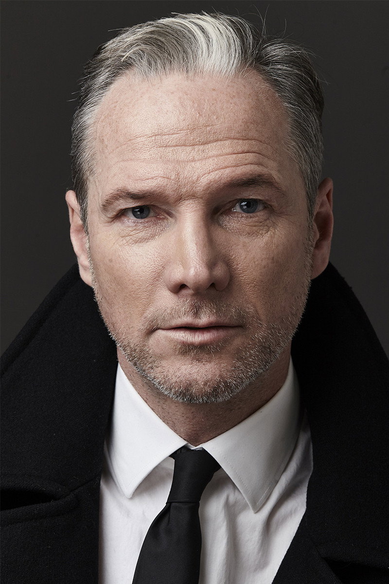 Sean Mahon as Devon in Creep Box