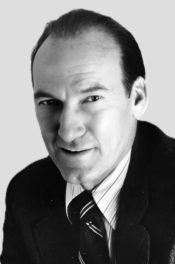 Ed Lauter as Murray Chadwick in Youngblood