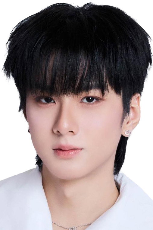 วรพงษ์ วาเลาะ as Hia in Your Sky of Us