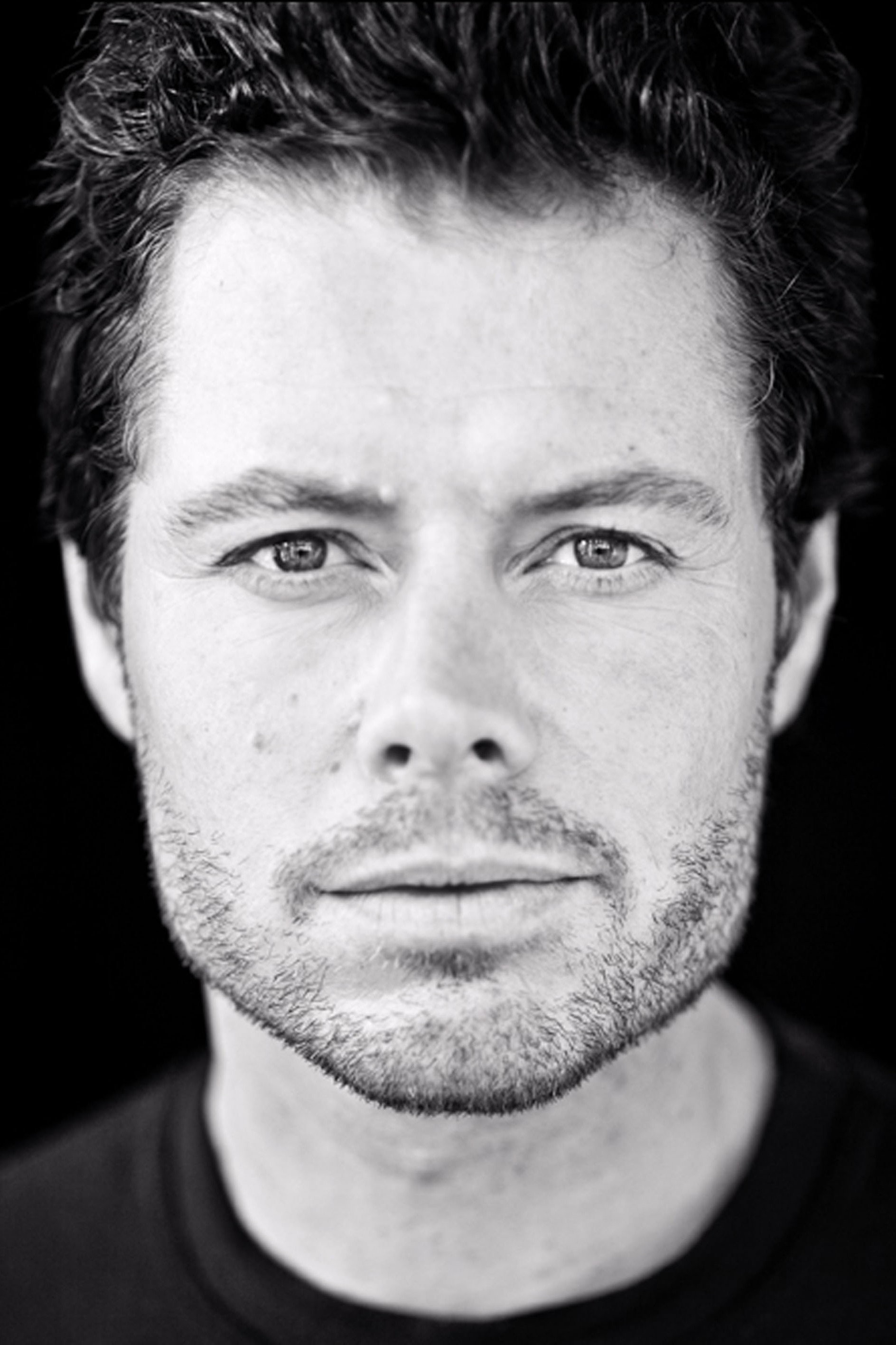 David Richmond-Peck as Tom in Married Life