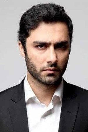 Ahmed Ali Akbar as Shahryar Afzal in Ehd e Wafa