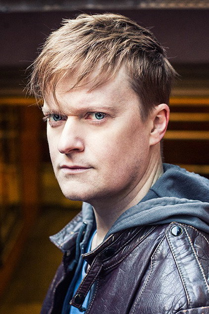 Steven Boyer as Dwayne Reed in Trial & Error
