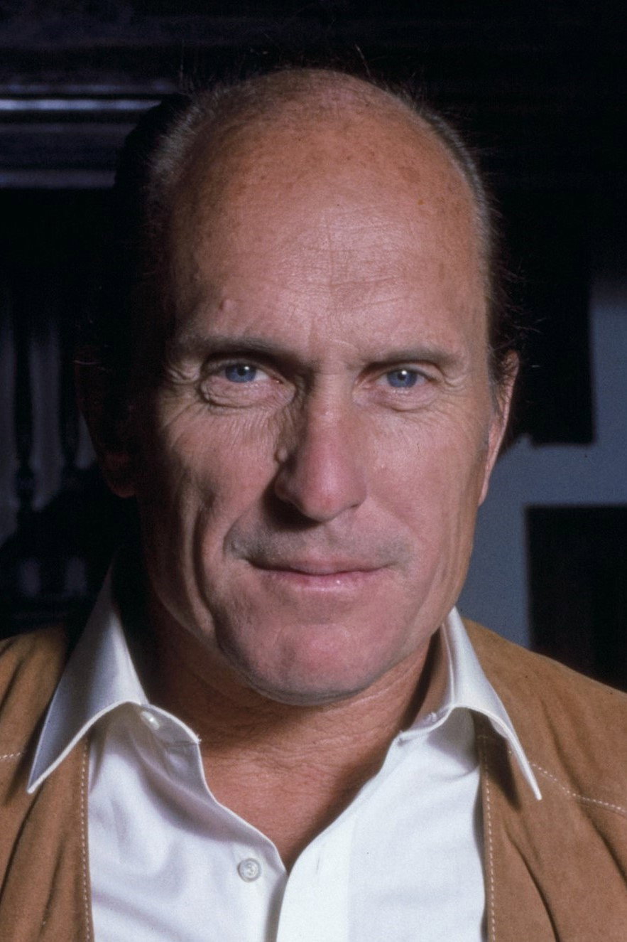 Robert Duvall as Gordon McCloud in A Shot at Glory