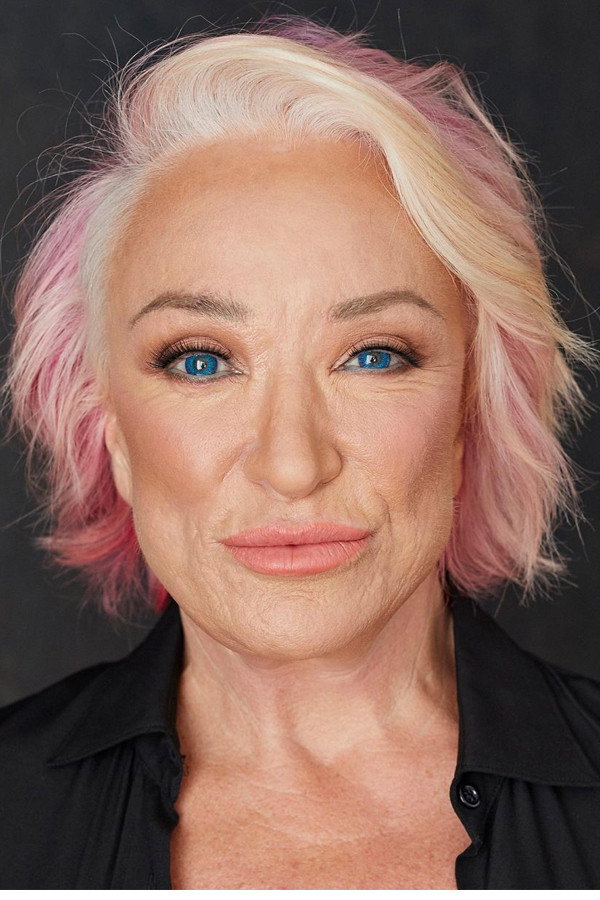 Tanya Tucker as Self in Reportin’ for Duty: A Tribute to Leslie Jordan