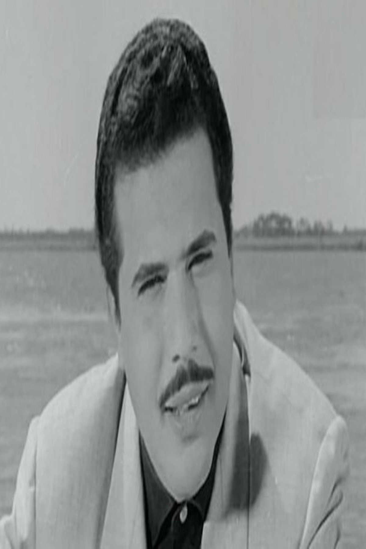 Kamal Salah ElDein as كمال بن كوثر هانم in Yawm El Hesab