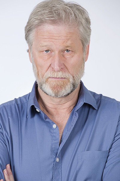 Josep Maria Alejandre as Alfonso in Quién Eres