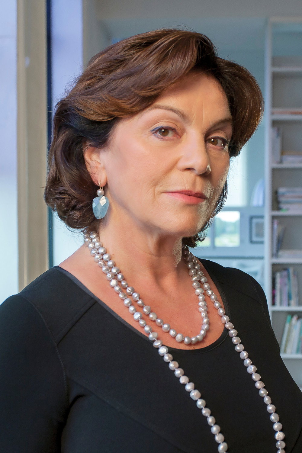 Henriëtte Tol as Nina Bisschot in Keyzer & De Boer Advocaten