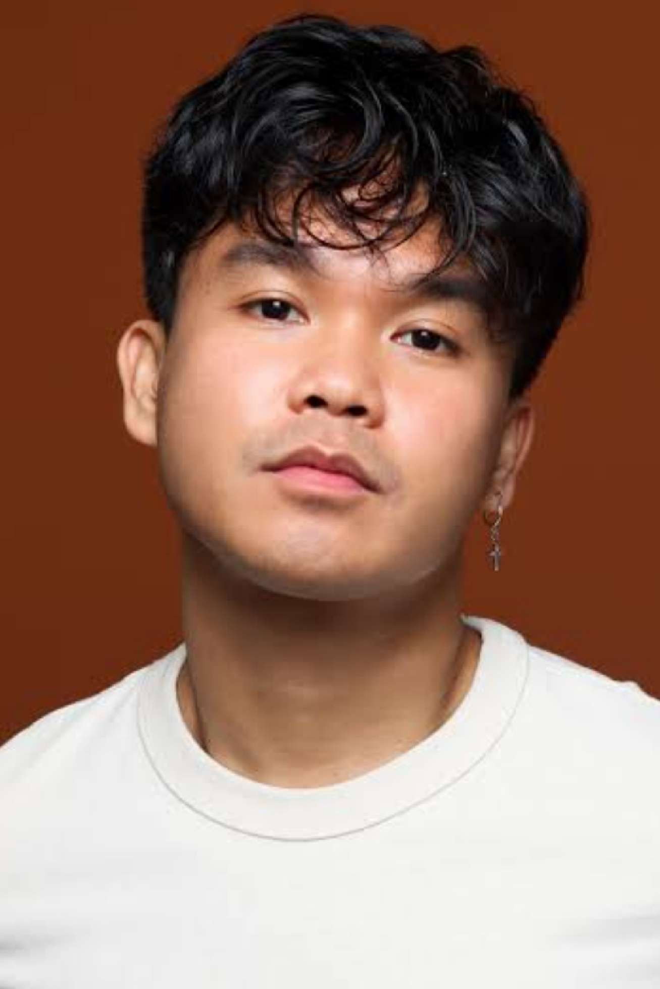 Mark Paguio as Mark Verlaine in Spiderhead