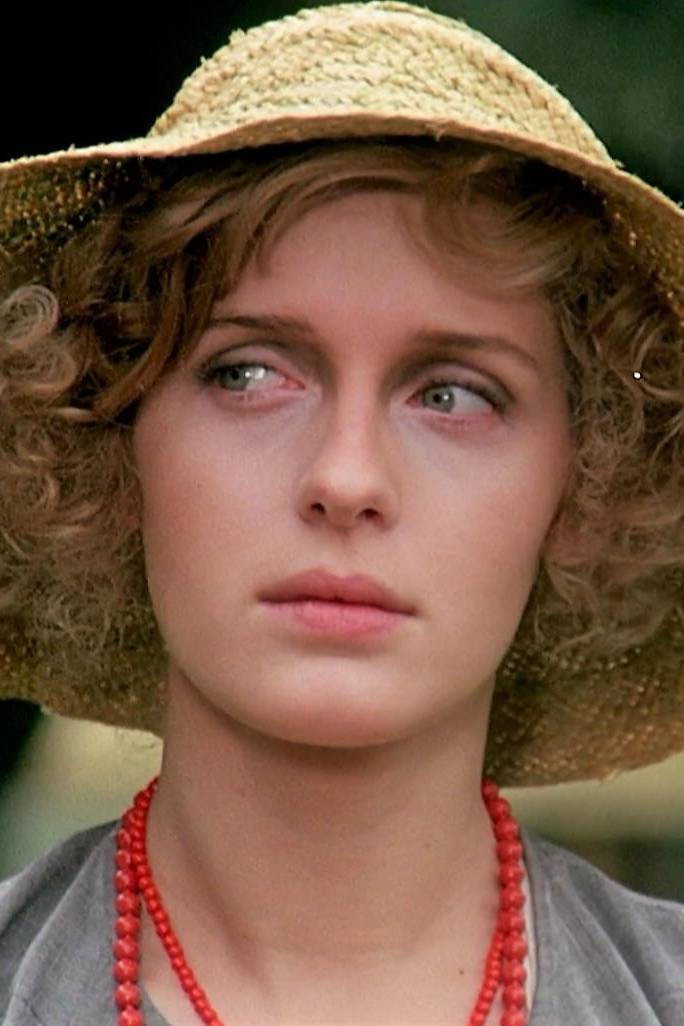 Dominique Darel as Dominique de Fontenoy in Woman Buried Alive