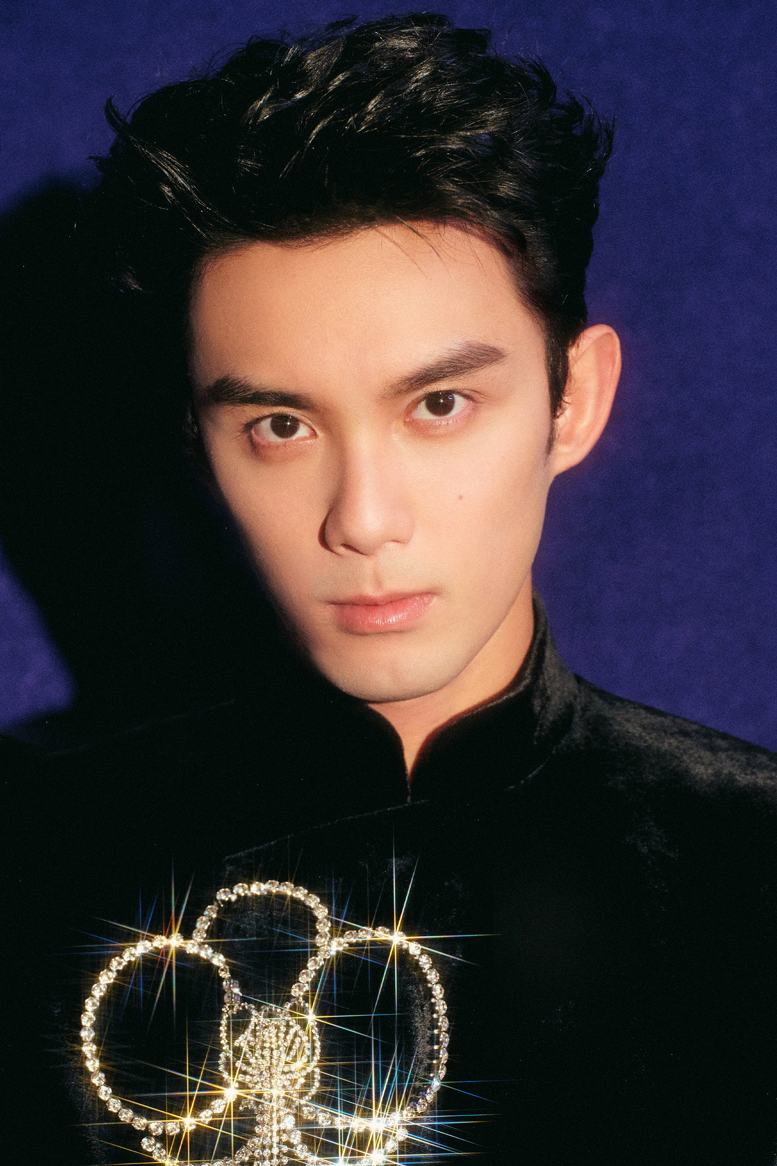 吴磊 as Hu Yifeng in The Whirlwind Girl