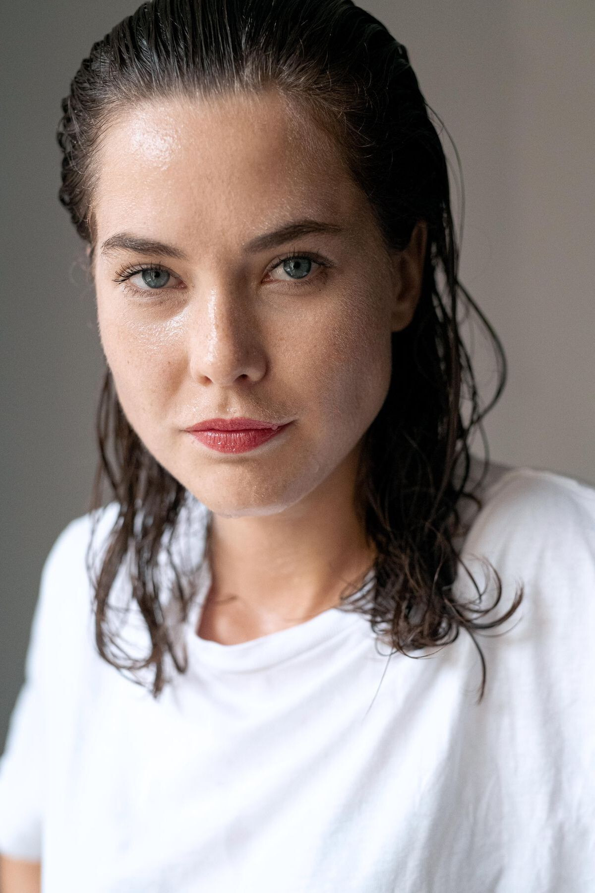 Katia Fellin as Ida in Tensione superficiale
