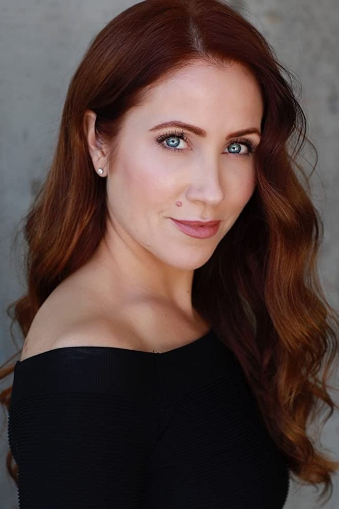 Miranda Frigon as Ange Finch in Primeval: New World