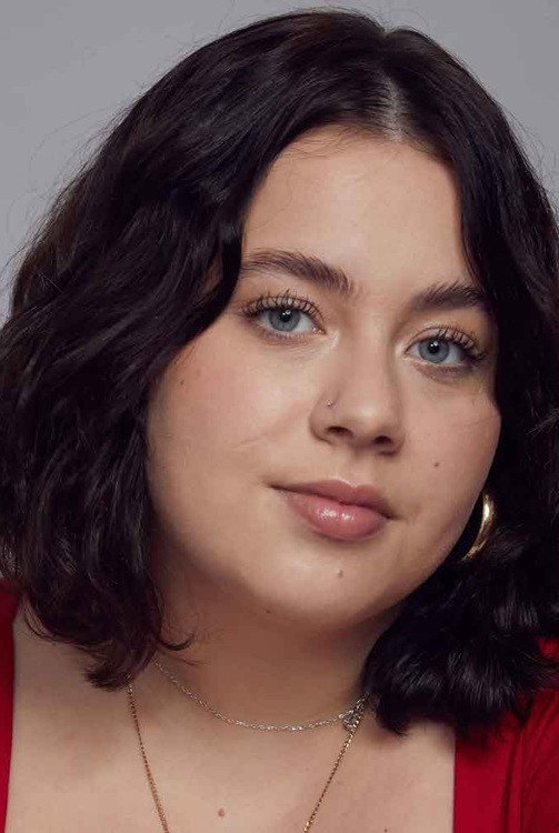 Mar Isern as Karol in Bad Influence