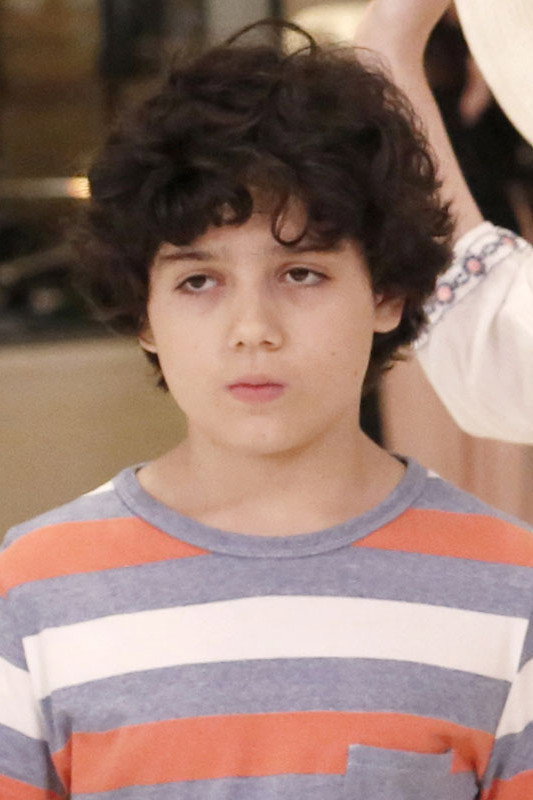 Kolia Abiteboul as Richard Warrimer 14 ans in On a Magical Night