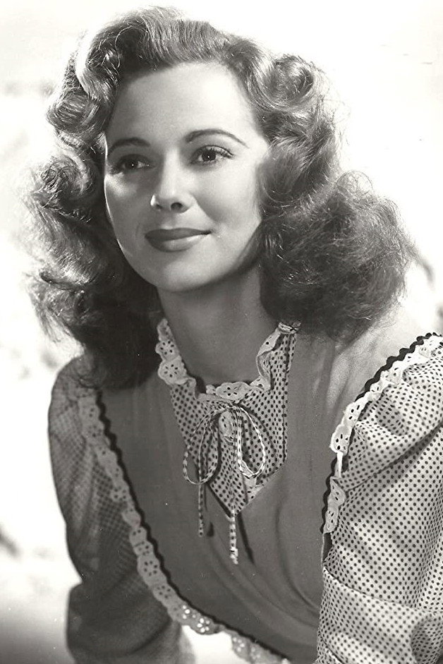 Jan Clayton as Dorrie Marsh in Sunset Trail