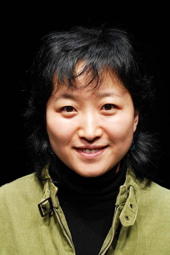 정의순 as Court Lady Seo in The Queen Who Crowns