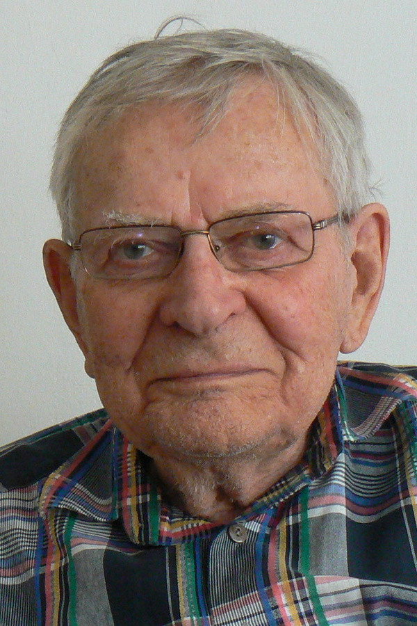 Jan Skopeček as Jošt in Přehlídce velím já!