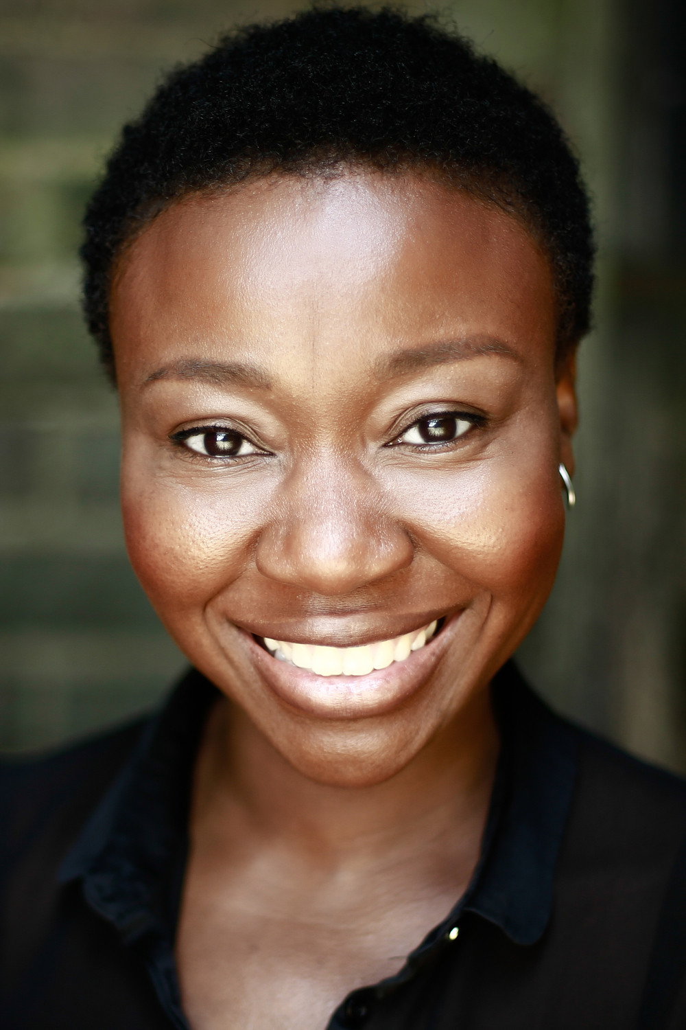 Muna Otaru as Helen Oyenusi in Broken