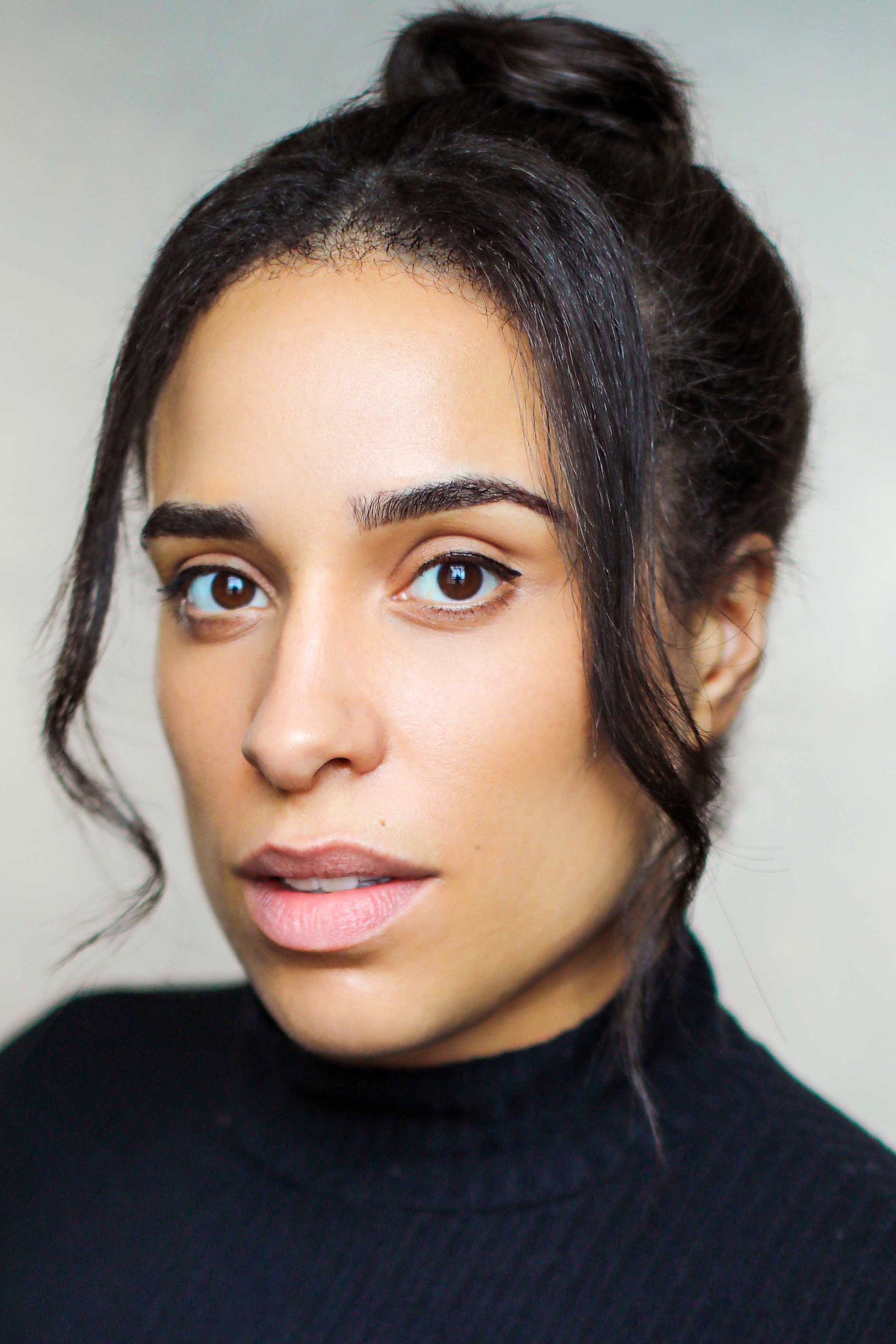 Sacharissa Claxton as Danni Harker in The Following Events Are Based on a Pack of Lies