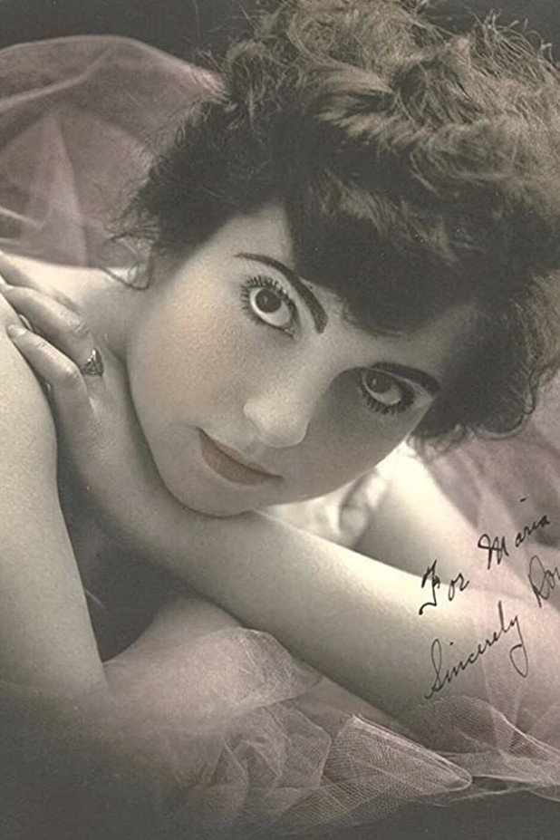 Dorothy Abril as Geraldine Smythe in Alien Souls