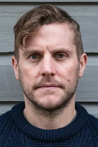 Peter Coonan as George Sheppard in The Gates