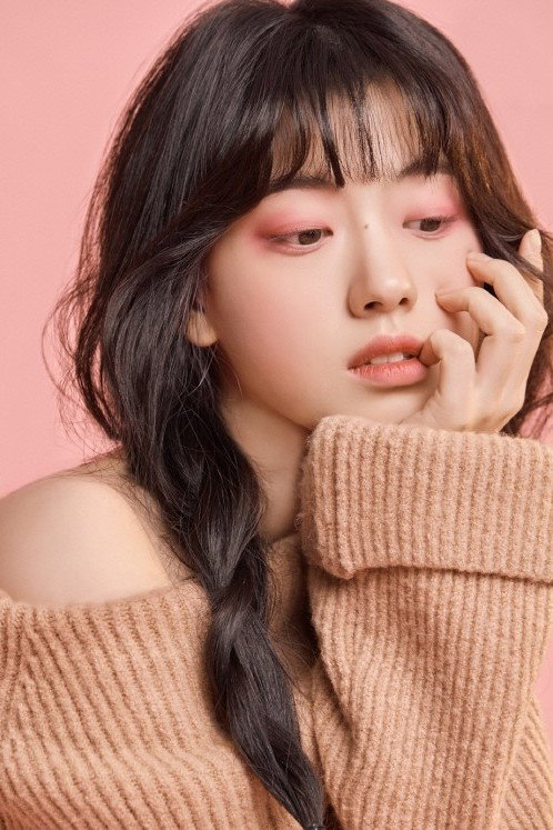 신세휘 as Lee Joo-Ri in Solomon's Perjury