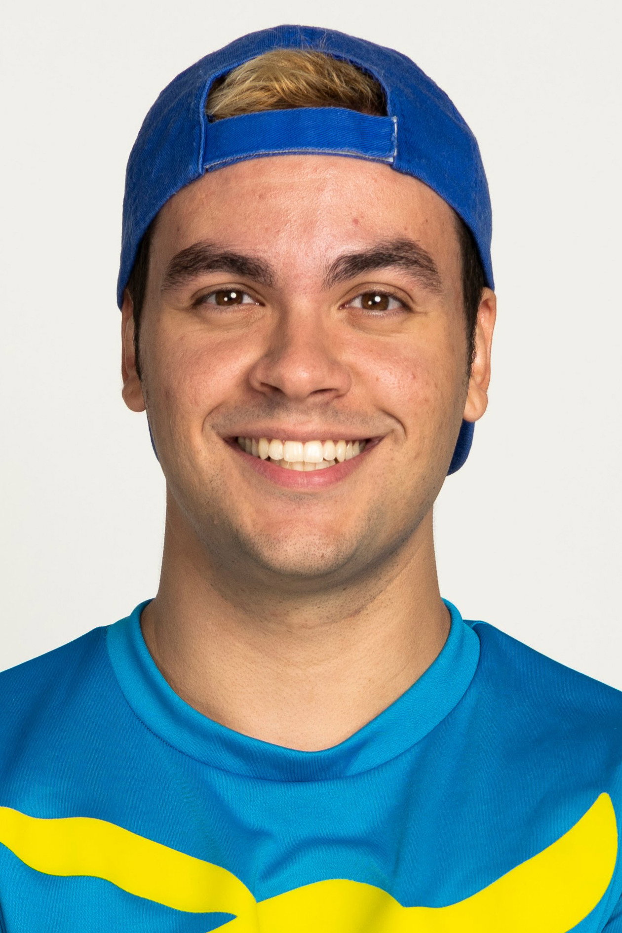 Luccas Neto as Luccas in Luccas e Gi em: Dinossauros