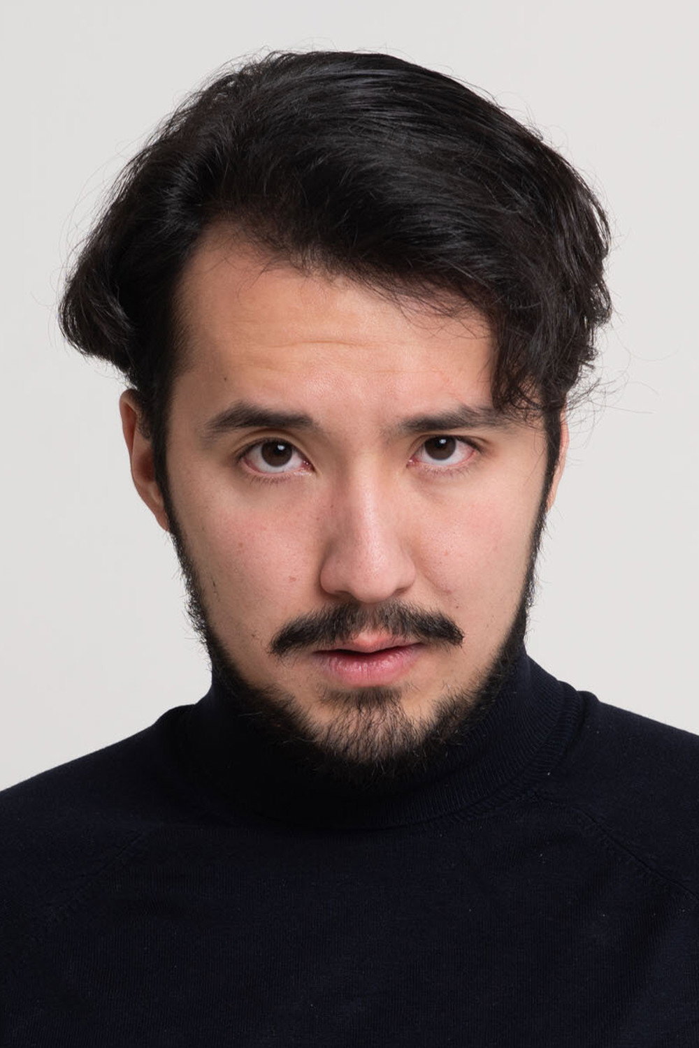 Yermek Shynbolatov as Shorman in Малай