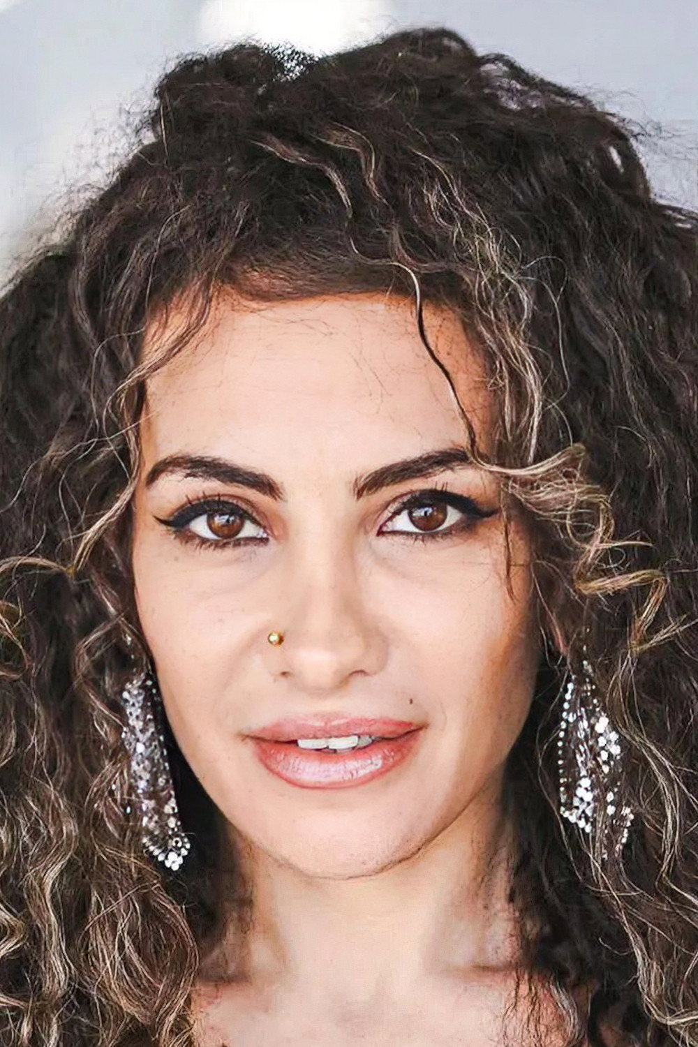 Hanan Hillo as Samah in Daughters Of Abdulrahman