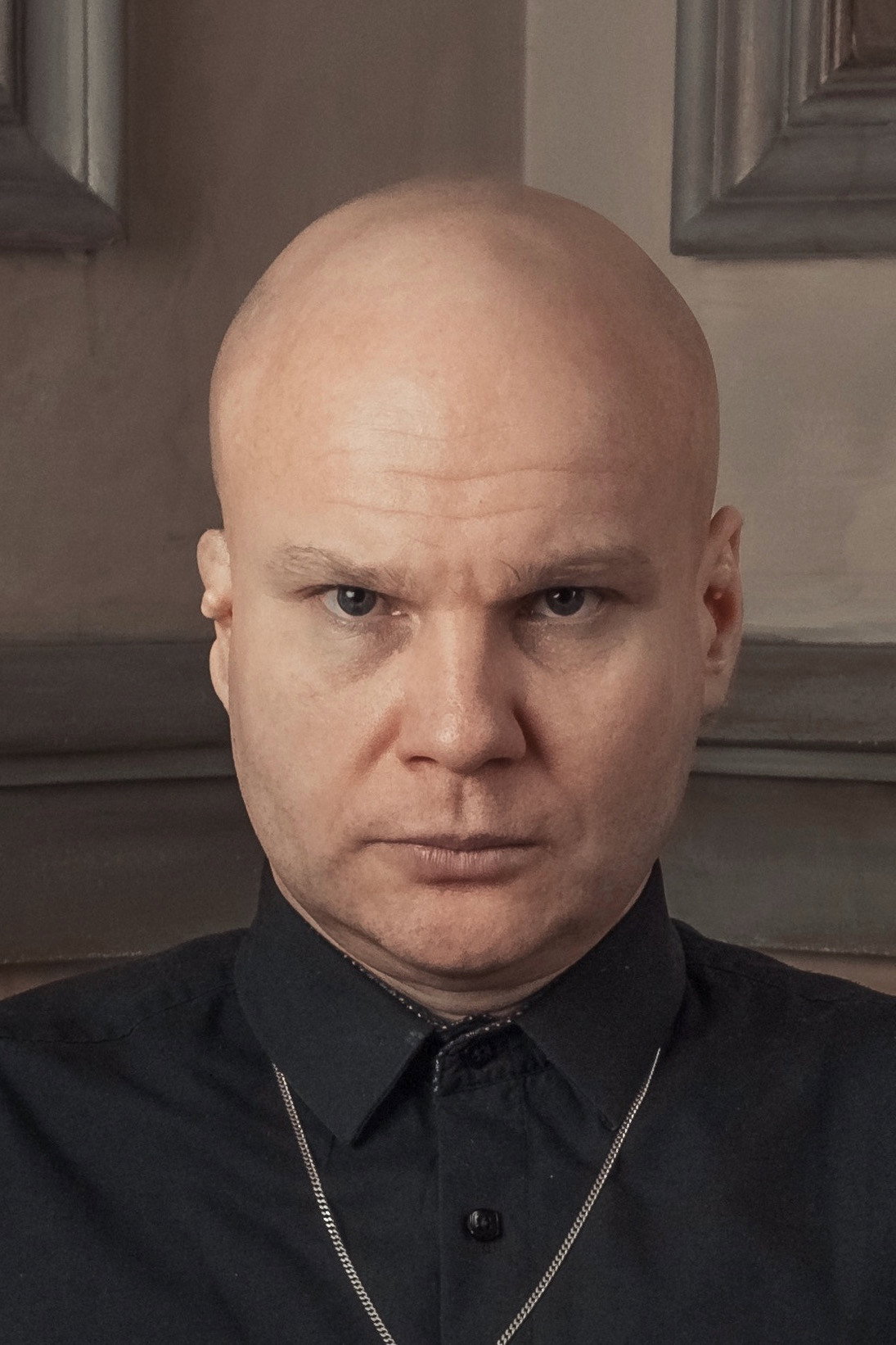 Alexander Moroz as Husband in PostMorteM
