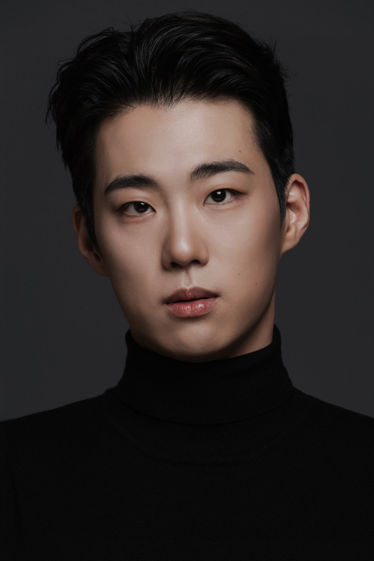 한재훈 as Park Nam-soo in You Want Some?